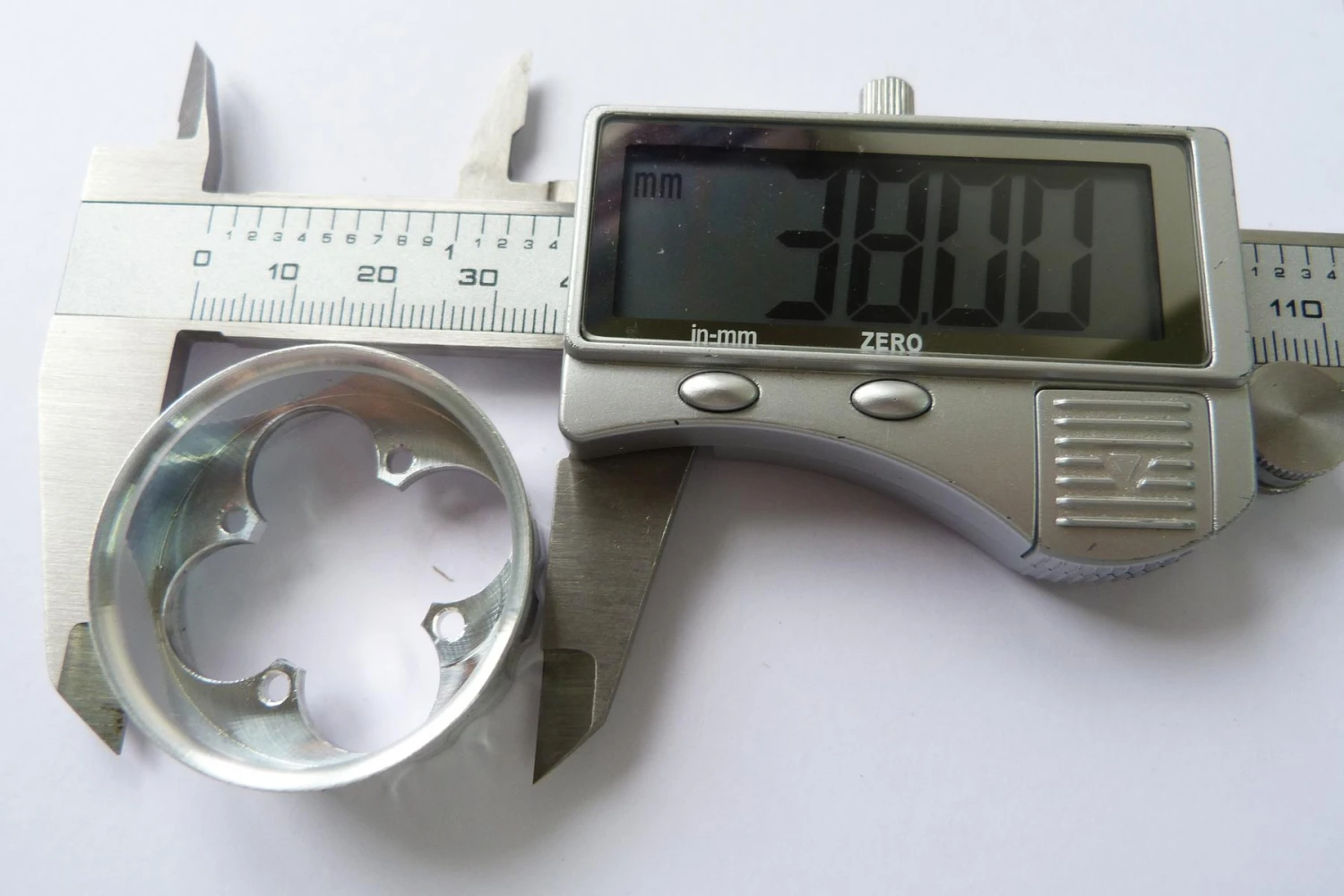 Leomotion/Neu/P29 Motor Mount - 38mm 5 Leomotion/Neu/P29 Motor Mount - 38mm - Image 5