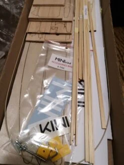 Mini Kiwi 1.33m 32 Mini Kiwi 1.33m -Remote Control Model Shop mini kiwi 1 33m 220