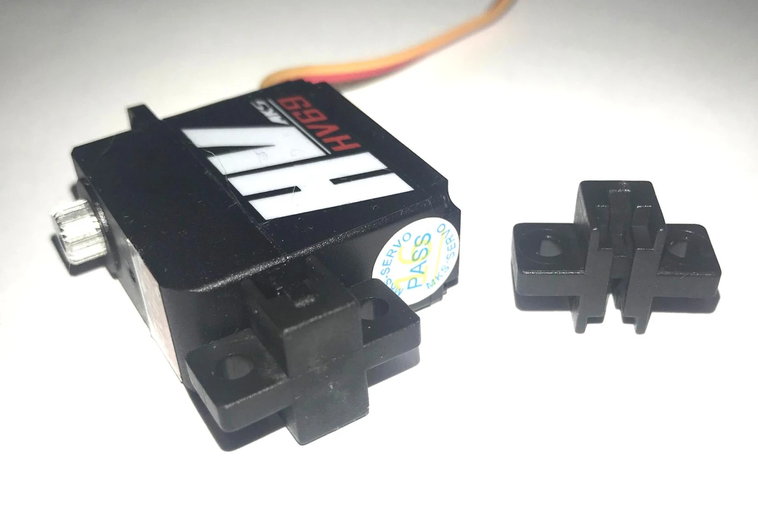 MKS HV69 Servo - 10.2Kg.cm 0.10s 21.0g 13mm 4 MKS HV69 Servo - 10.2Kg.cm 0.10s 21.0g 13mm - Image 4