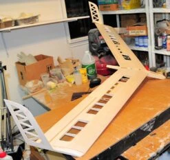 Mks RES Dart Flying Wing 2m 22 Mks RES Dart Flying Wing 2m -Remote Control Model Shop res dart flying wing 2m 90